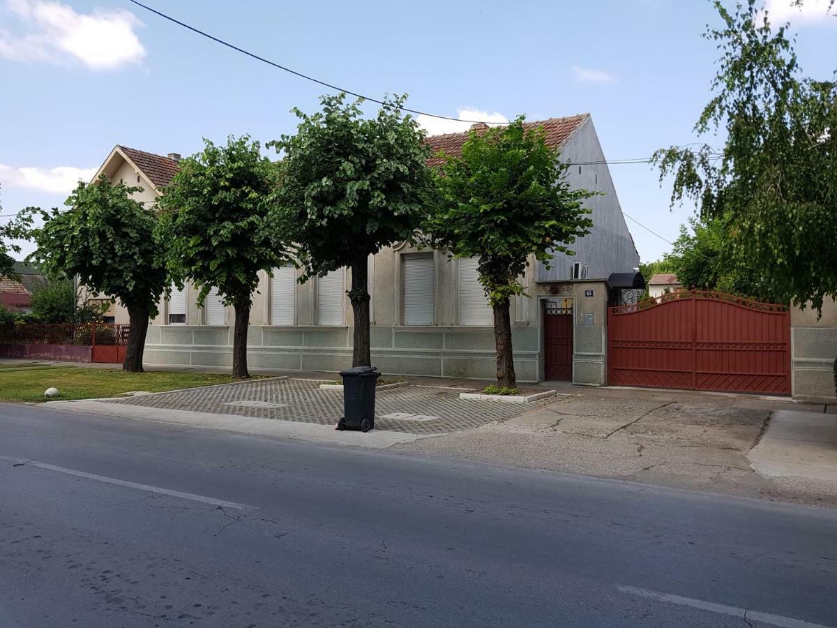 Apartman Vila Milica Kikinda Dış mekan fotoğraf